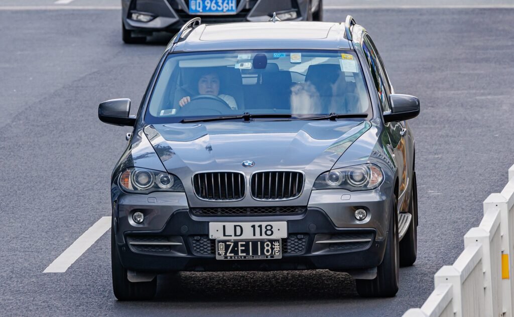 BMW X5 photo