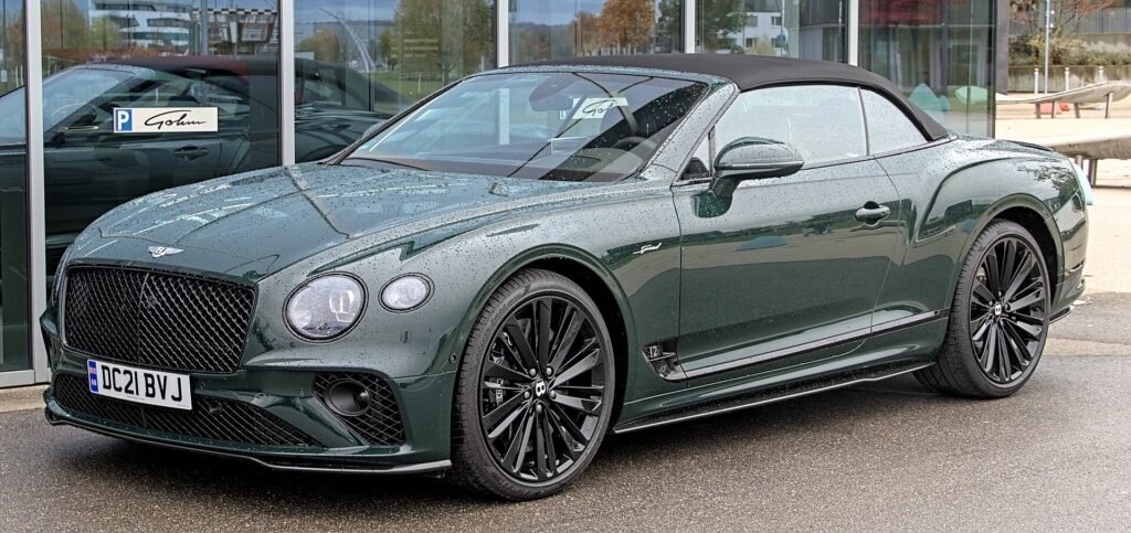 Bentley Continental GTC photo
