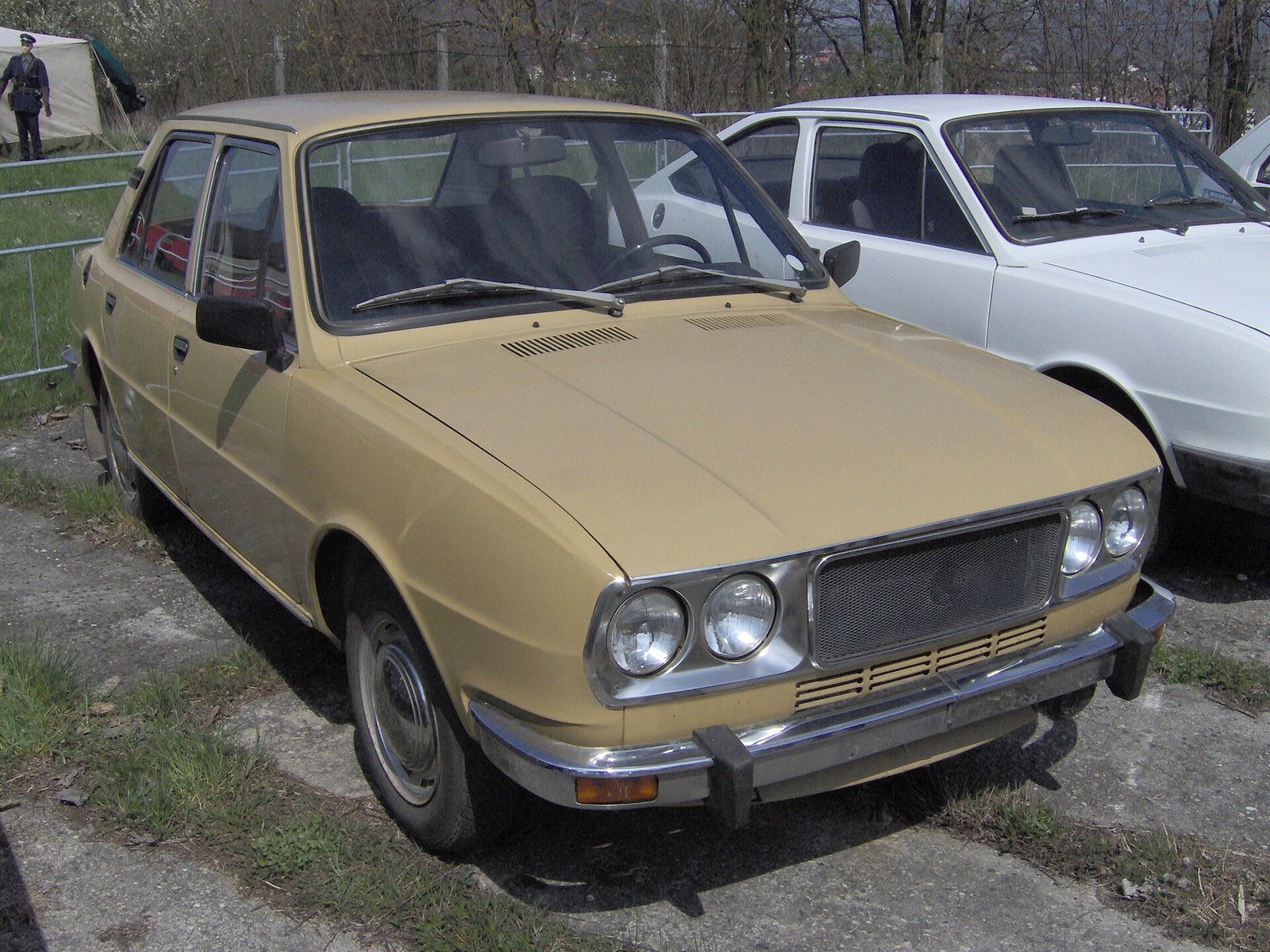Škoda 120 GLS