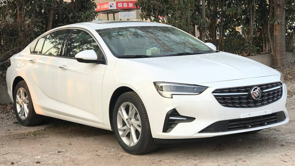 Buick Regal photo
