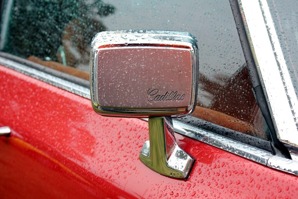 Cadillac Fleetwood Brougham photo