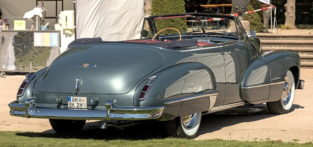 Cadillac Series 62 photo