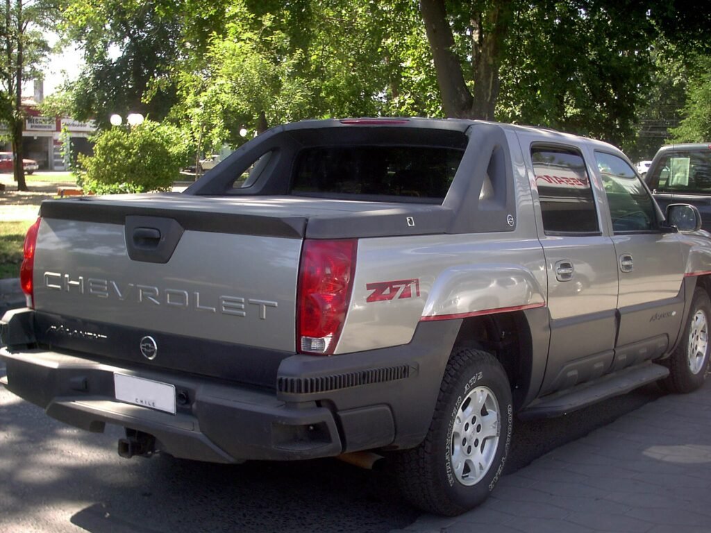 Chevrolet Avalanche photo