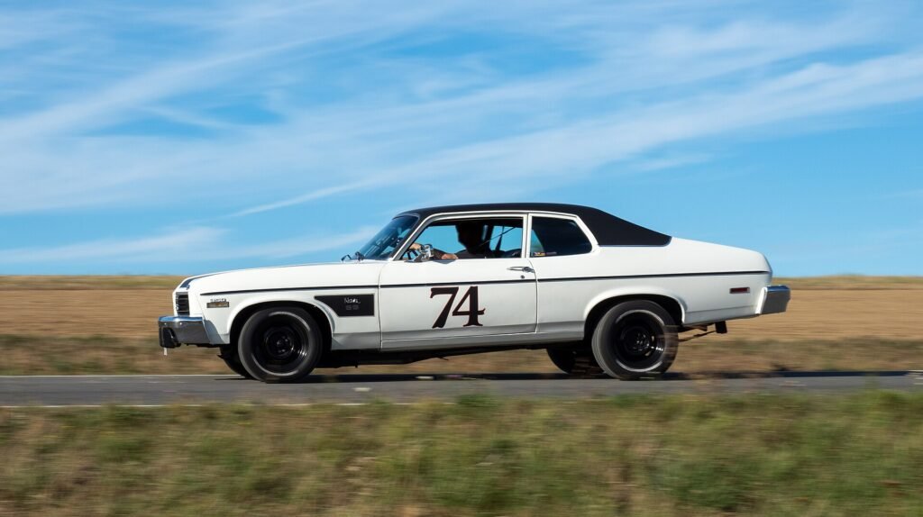 Chevrolet Nova photo