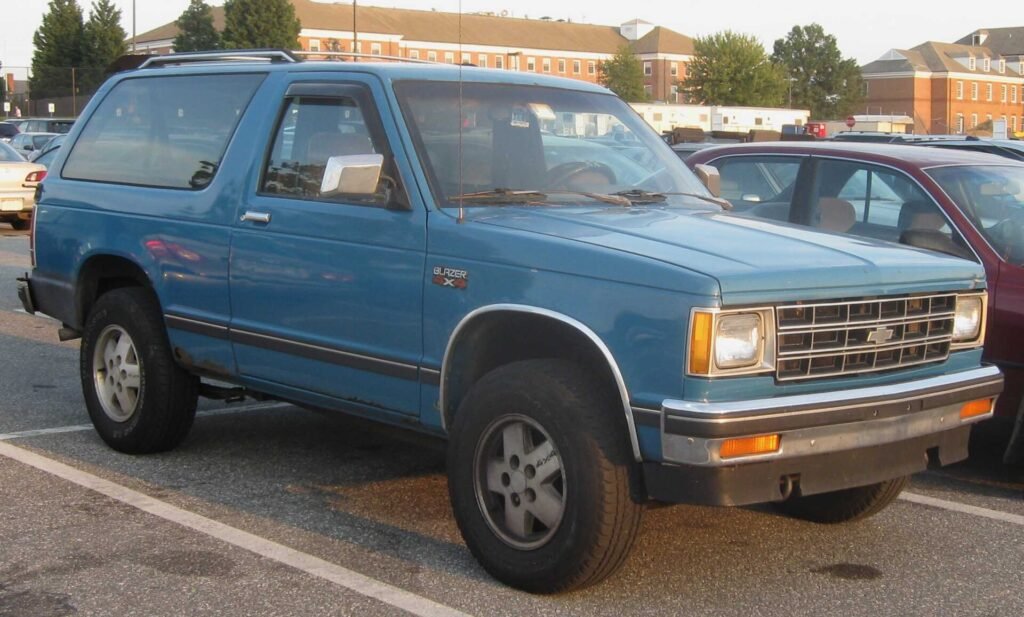 GMC Blazer photo