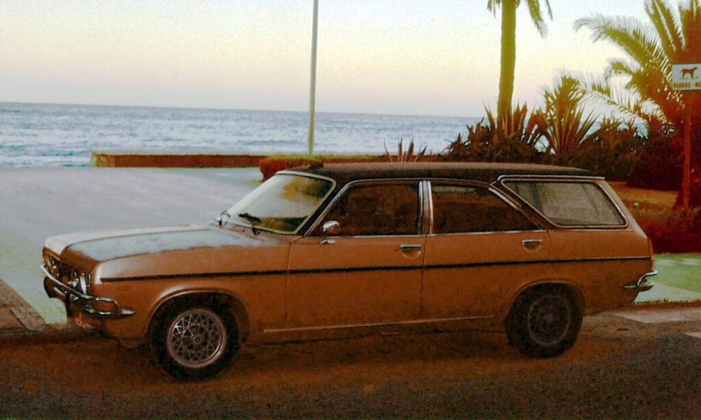 Chrysler 180 photo