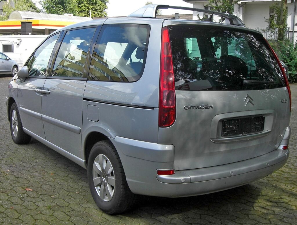 Citroën C8 photo