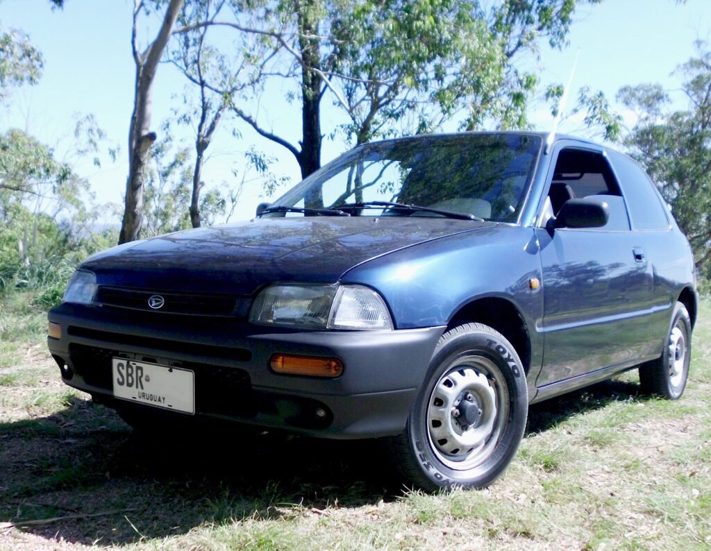 Daihatsu Charade photo