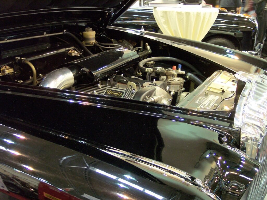 Daimler DS420 photo