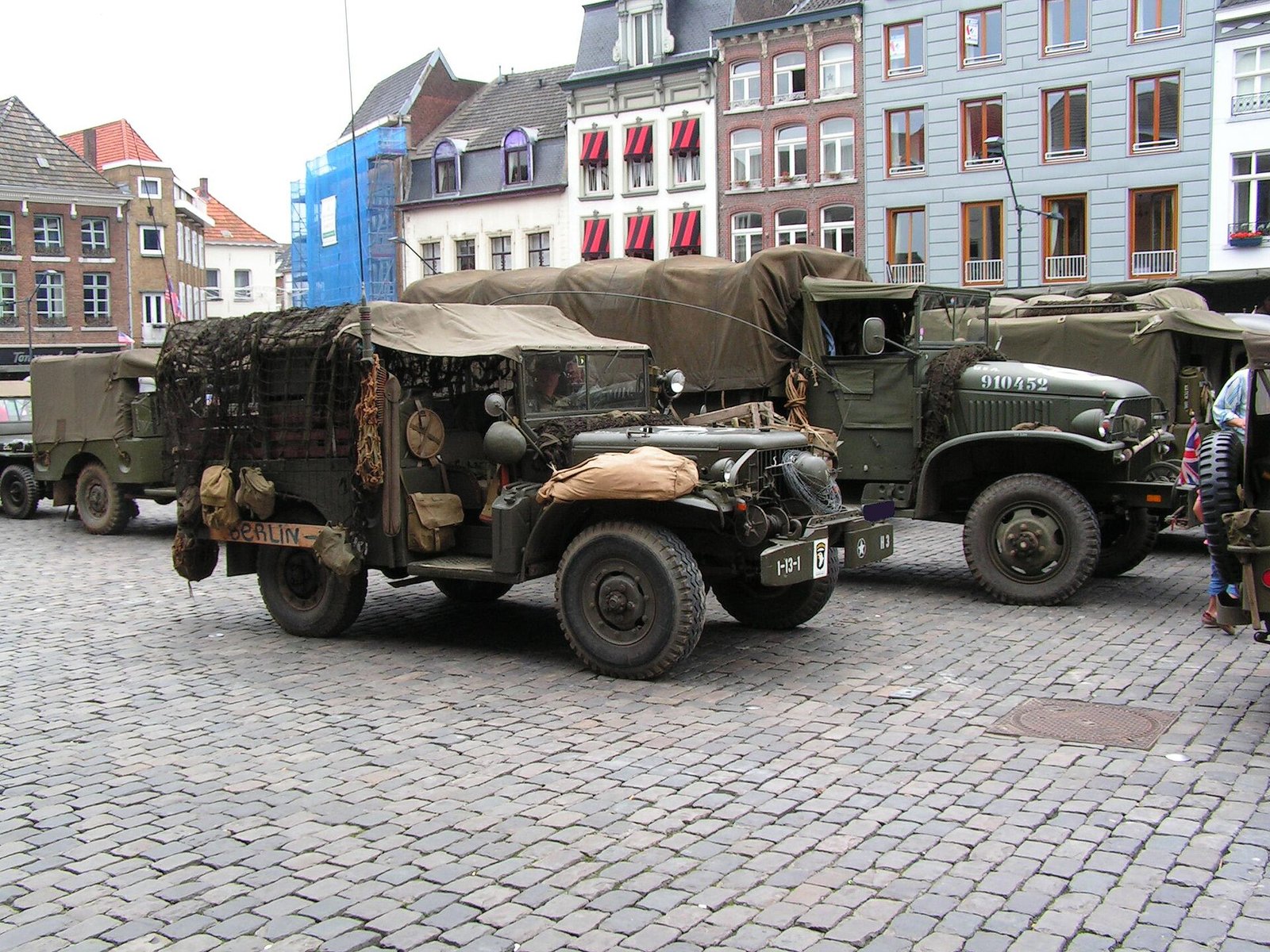 Dodge WC52