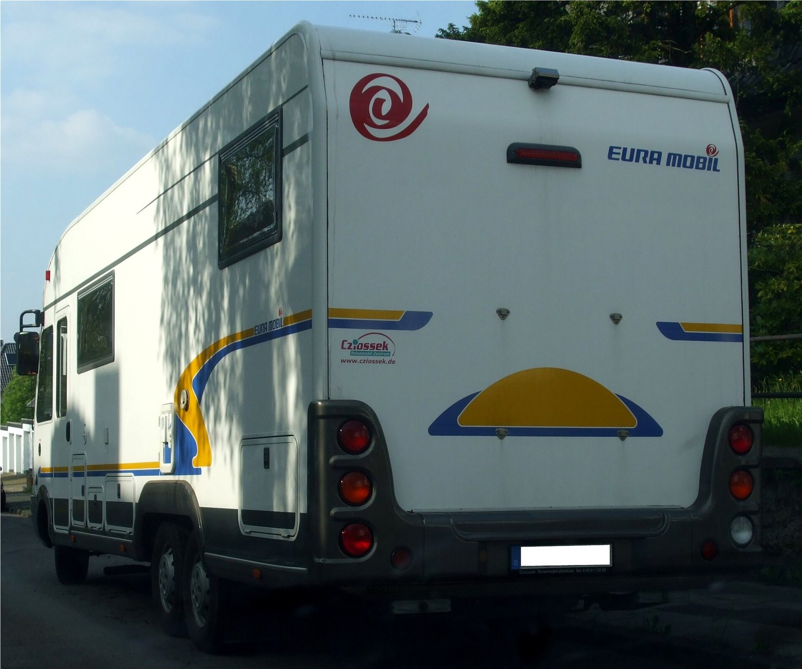 Mercedes-Benz Eura