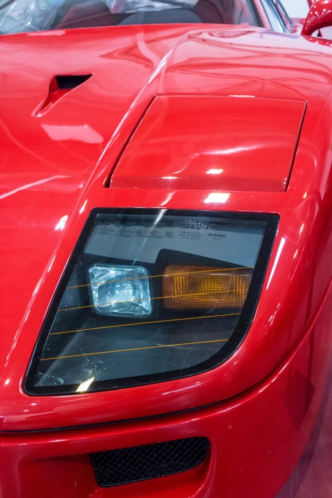 Ferrari F40 photo