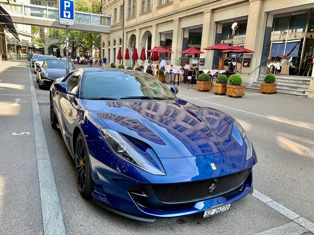 Ferrari 812 Superfast photo