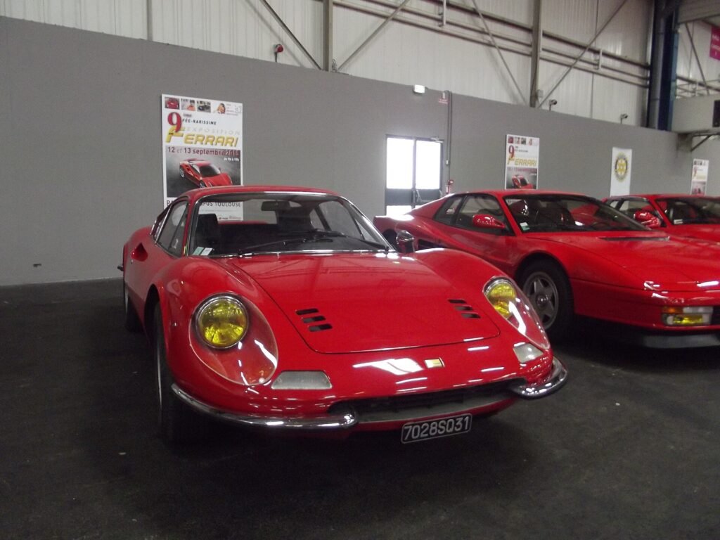 Ferrari Dino GT photo