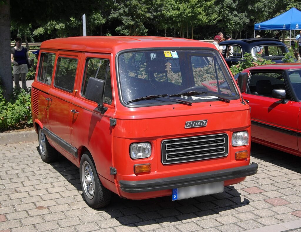Fiat 900 photo