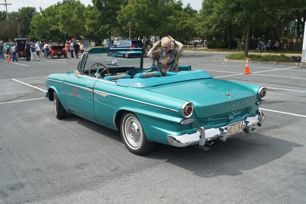 Studebaker Lark Daytona photo