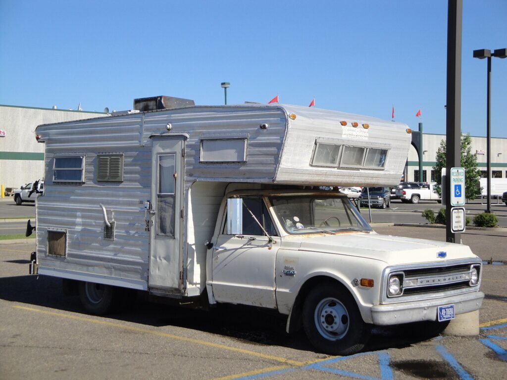 Chevrolet C-30 photo