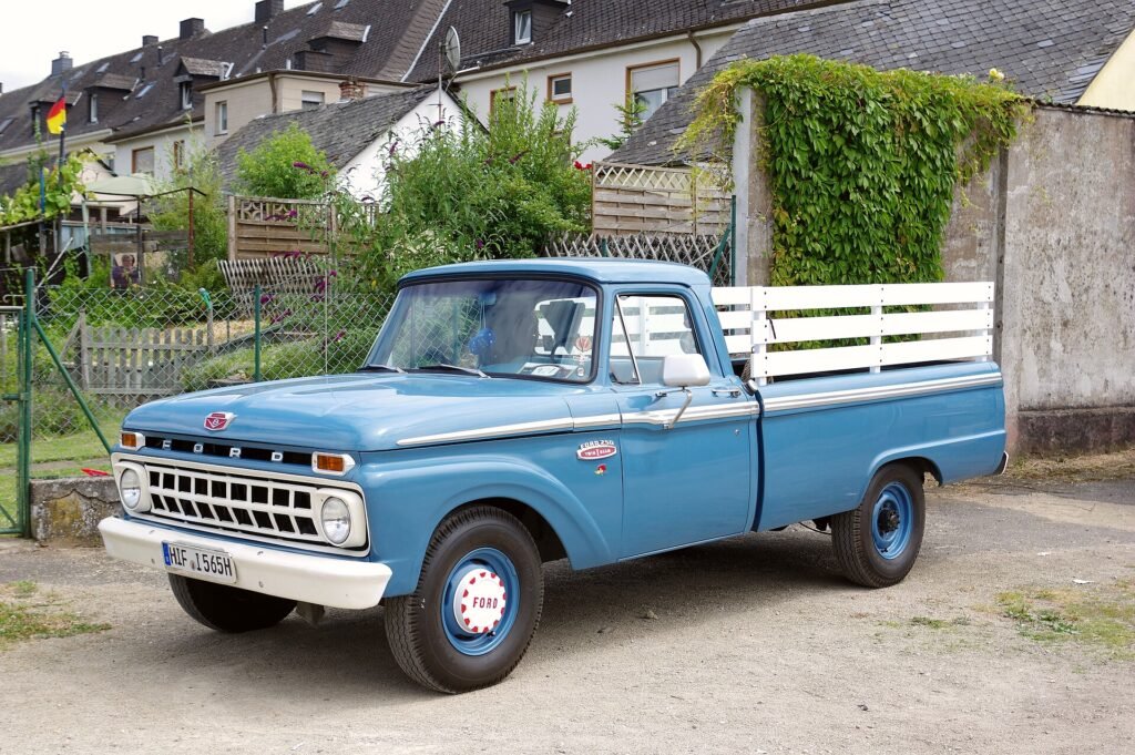Ford F-250 photo