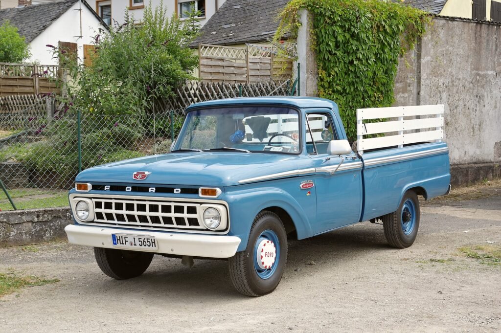 Ford F-250 photo