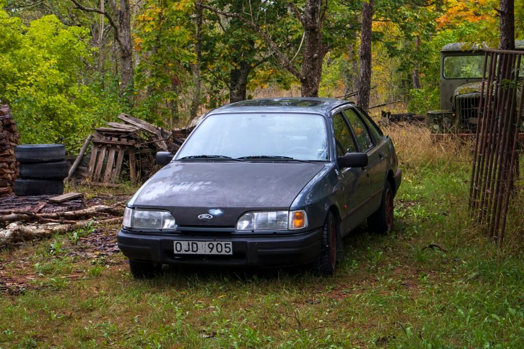 Ford Sapphire photo