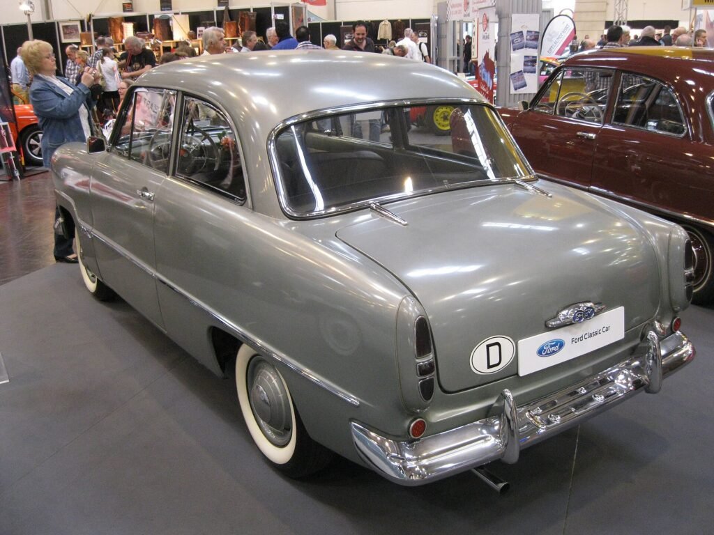 Ford Taunus 12M photo