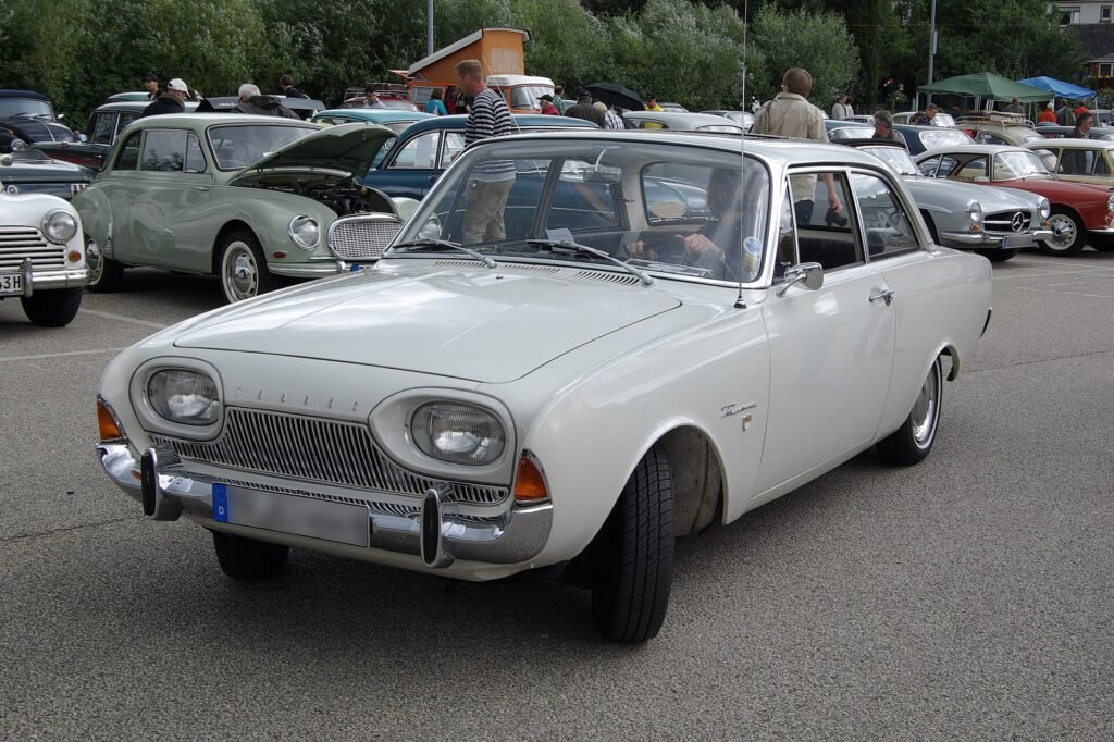 Ford 17 M photo