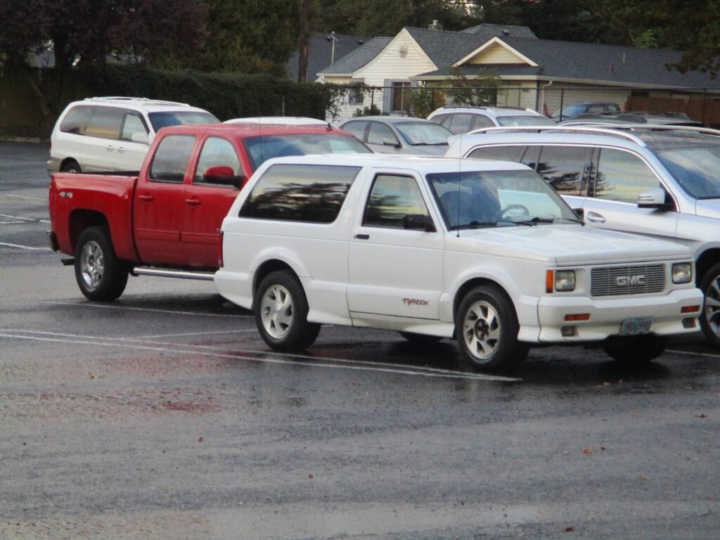 GMC Typhoon photo