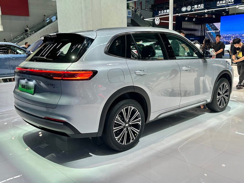 Geely Starray EM-i photo