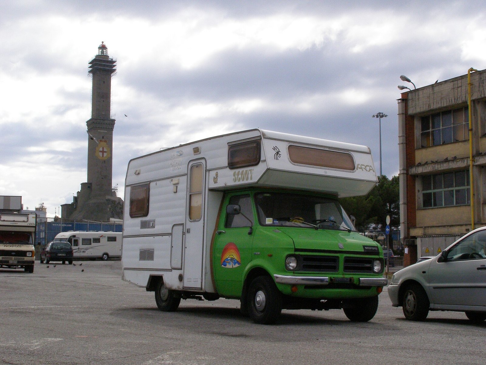 Bedford CF250