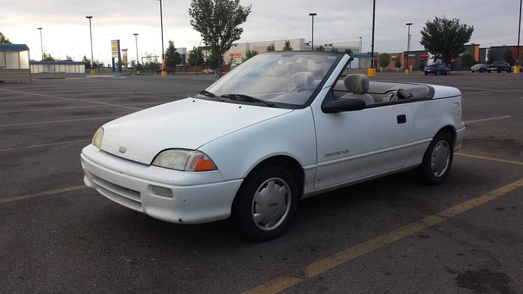 Geo Metro Lsi photo