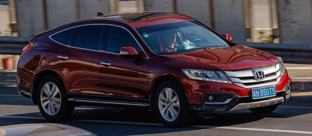 Honda Crosstour photo