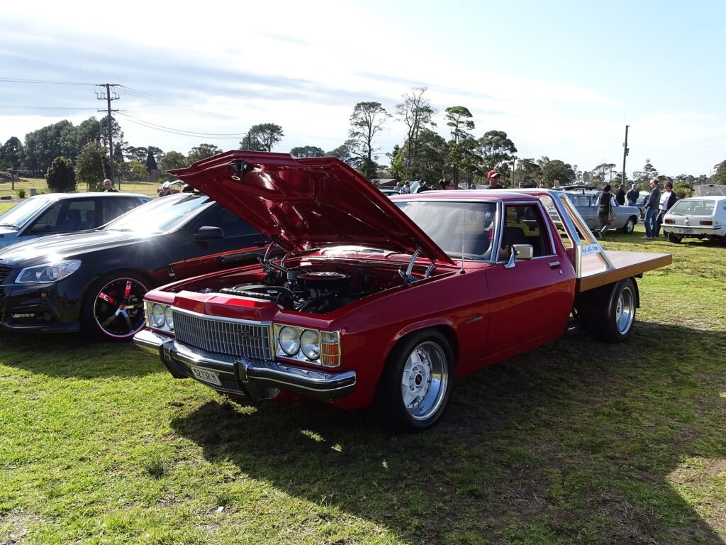 Holden Crewman photo