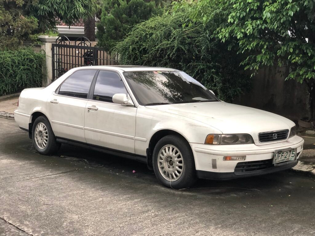 Honda Legend photo
