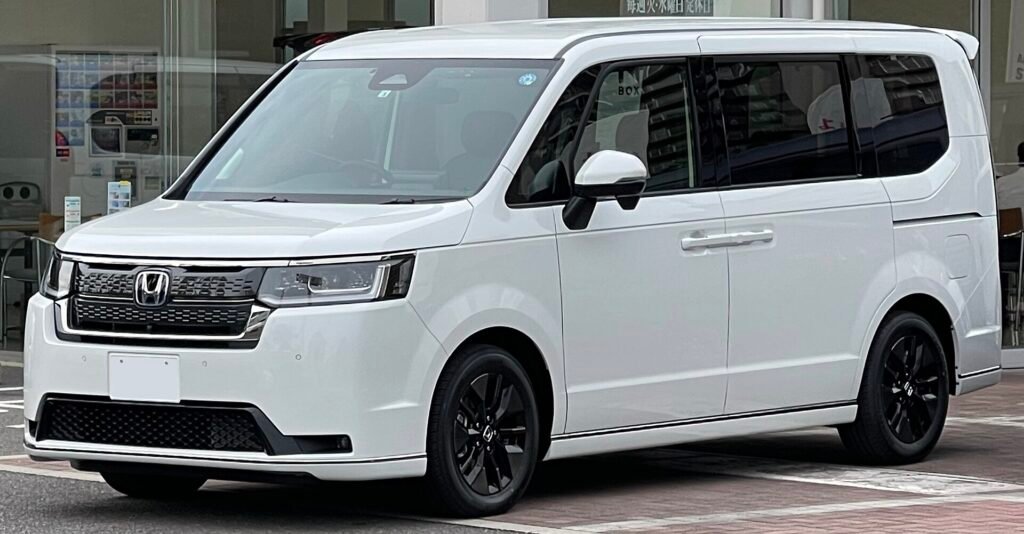 Honda Stepwagon photo
