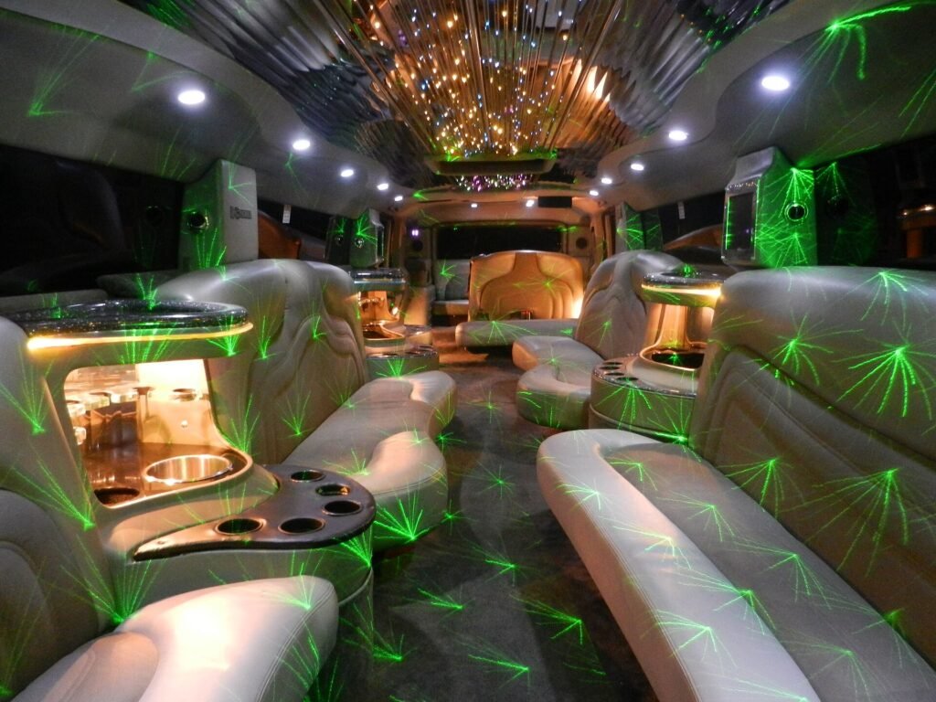 Hummer H2 Stretch photo