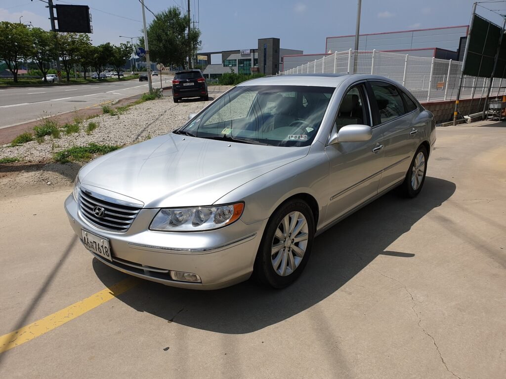 Hyundai Azera photo