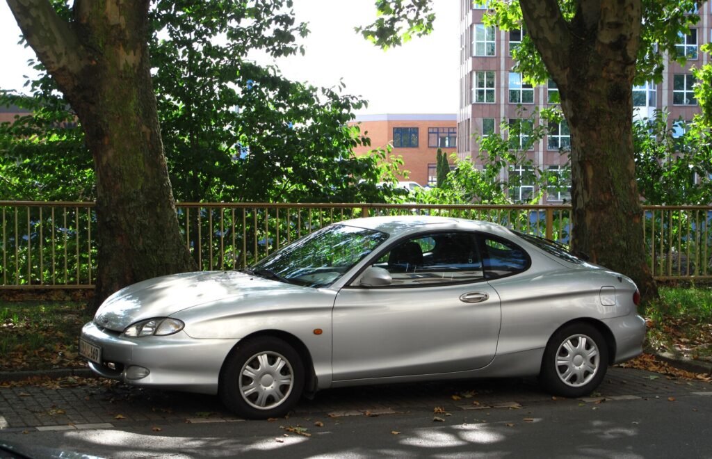 Hyundai Tiburon photo