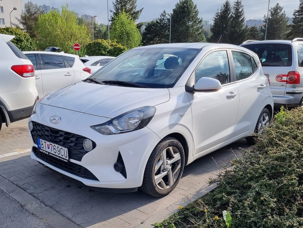 Hyundai i10 photo