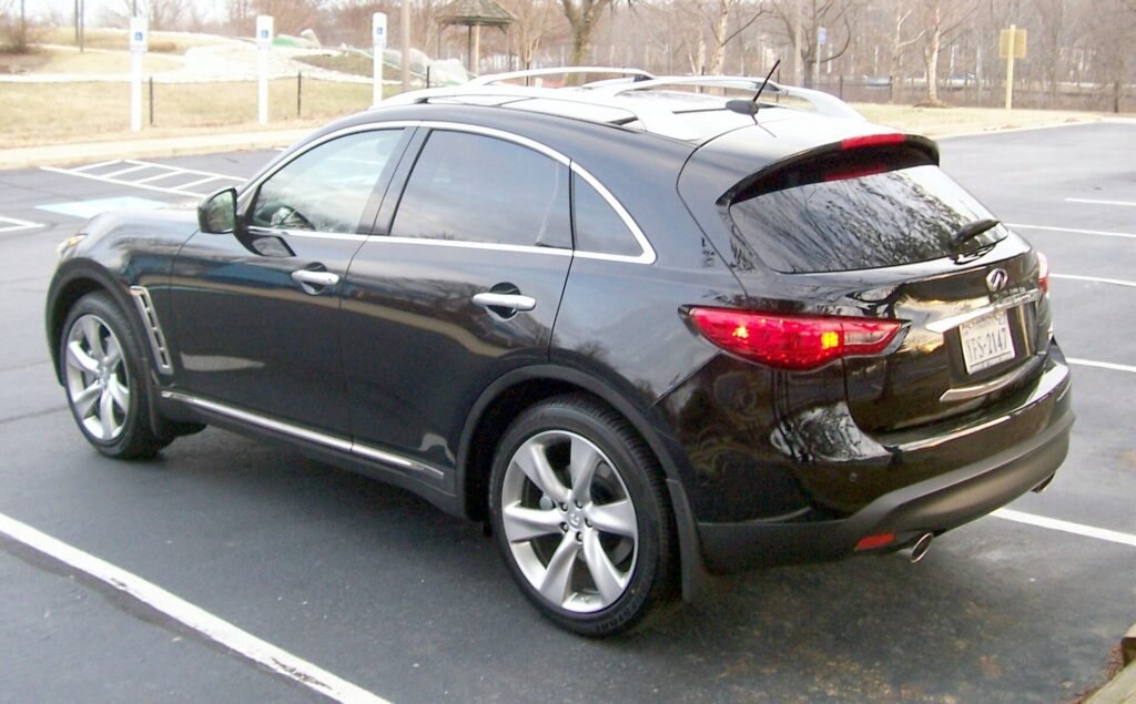 Infiniti FX50S photo