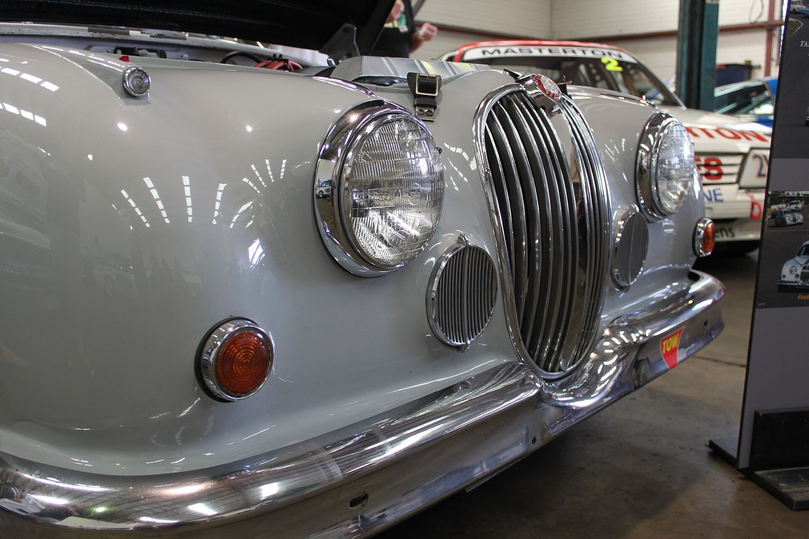Jaguar 340