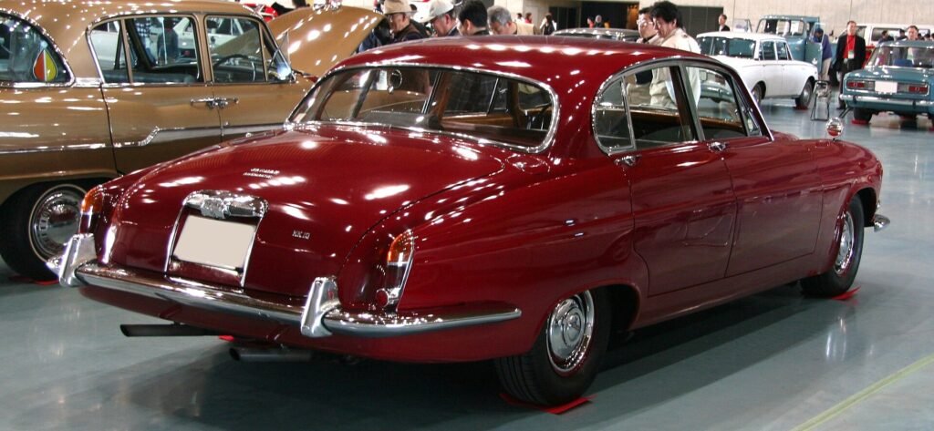 Jaguar Mark X photo