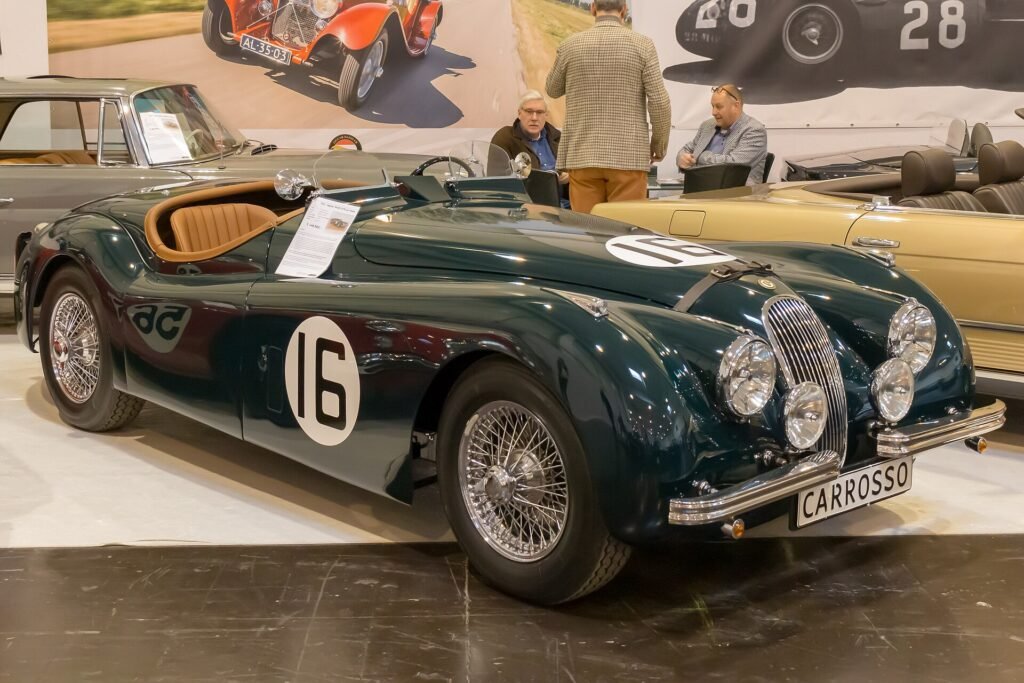 Jaguar XK120 photo