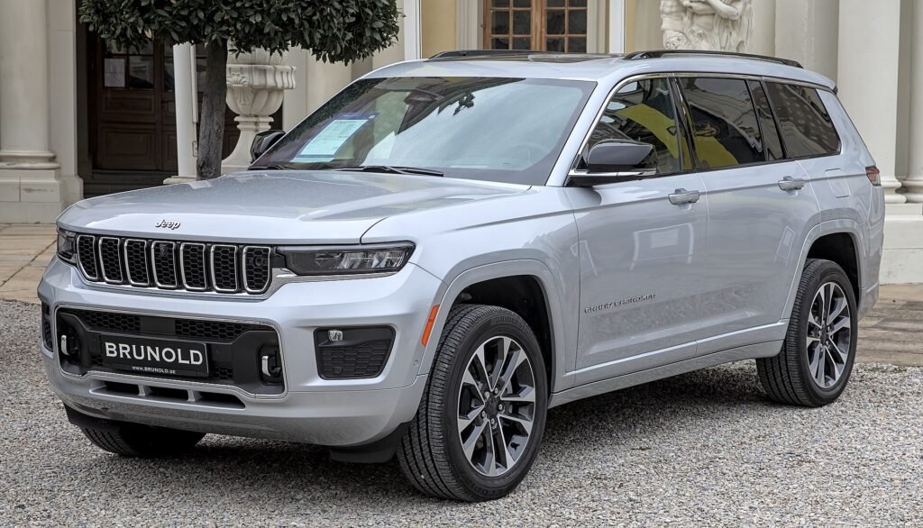 Jeep Laredo photo