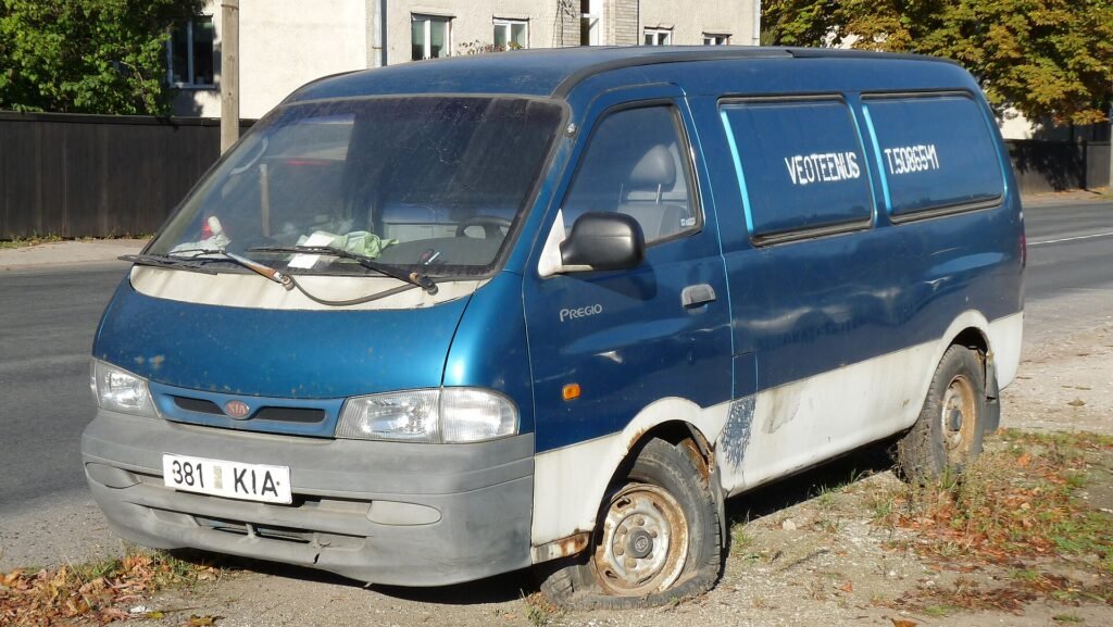 Kia Pregio photo