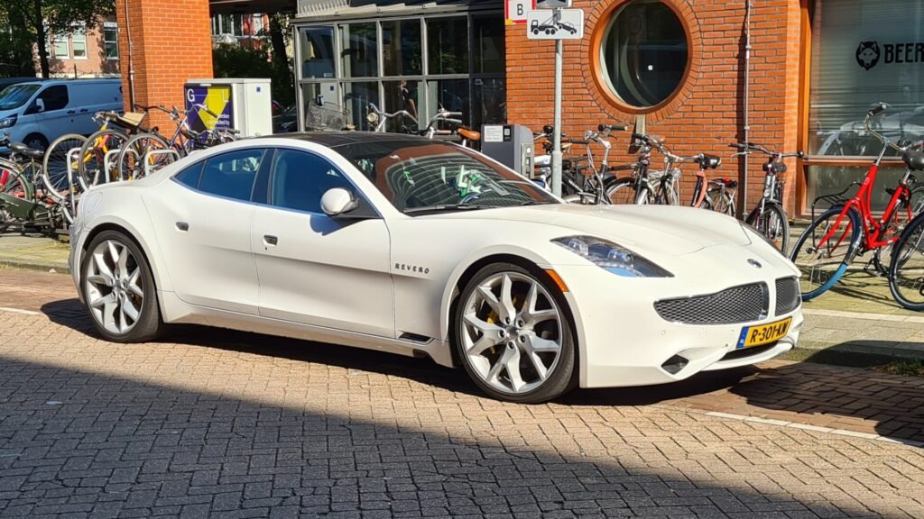 Karma Revero photo