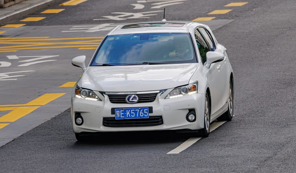 Lexus CT photo