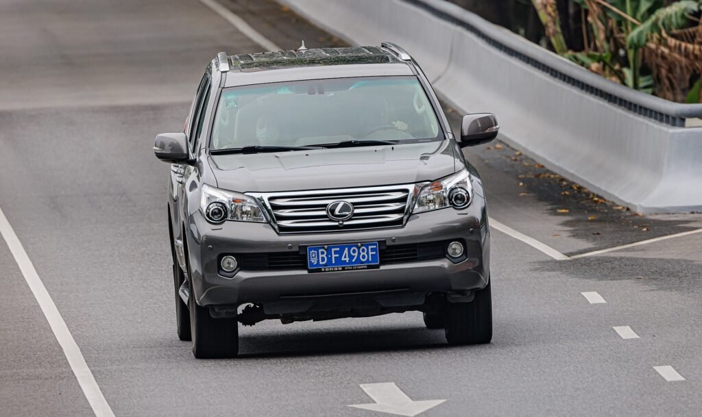 Lexus GX photo