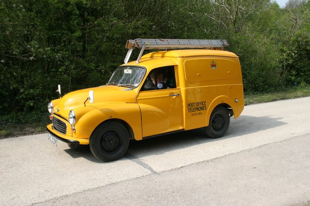 Morris Minor Van photo