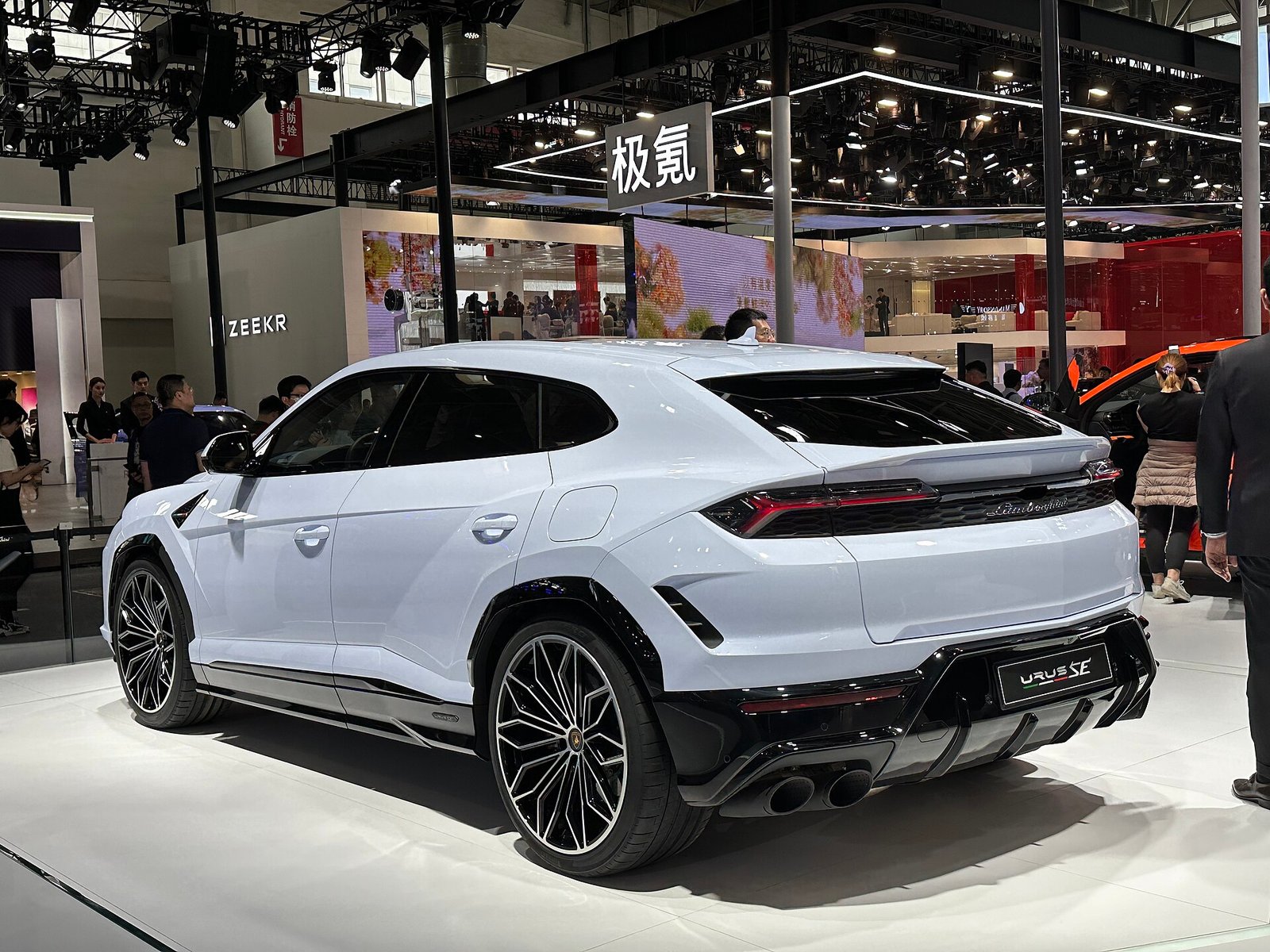 Lamborghini Urus Se