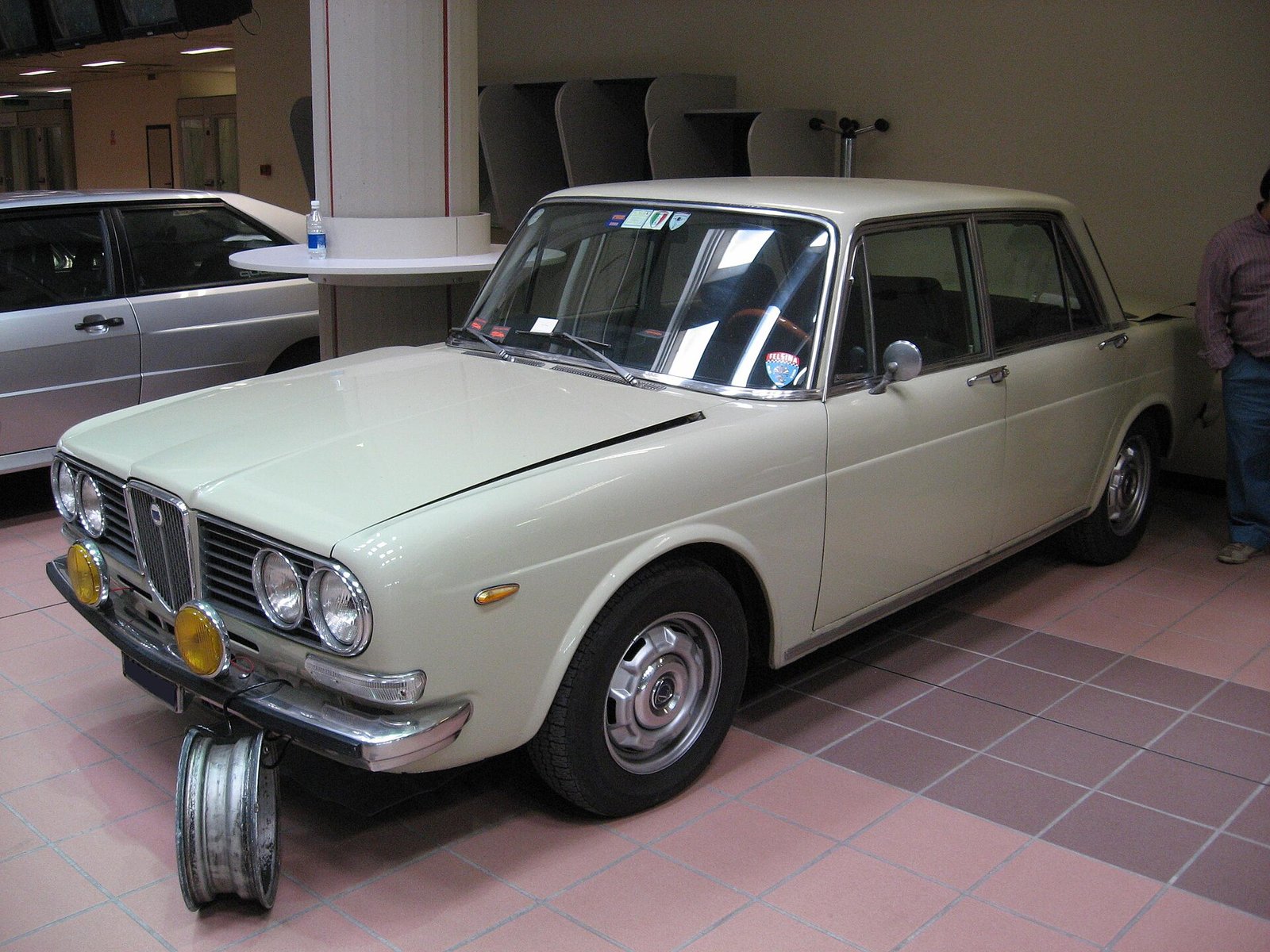 Lancia 2000